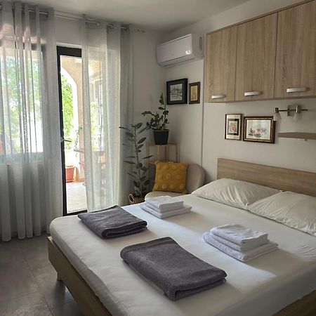 Studio Apartman Stefanija Selce Exterior foto