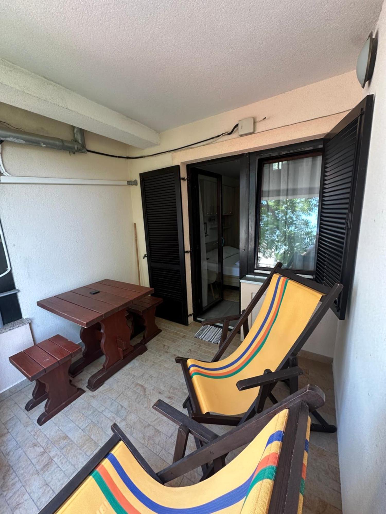 Studio Apartman Stefanija Selce Exterior foto
